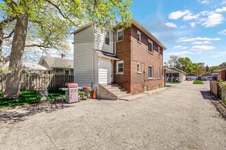 8830 Parrish Ave-Unit -Basement in Highland, IN - Building Photo - Building Photo