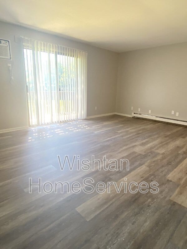 property at 218 Charleston Blvd