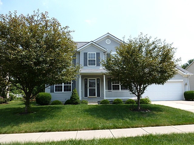 924 Bamburgh Dr in Maineville, OH - Building Photo