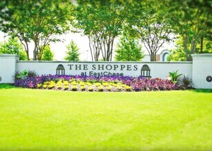 7071 Mid Pines Cir in Montgomery, AL - Building Photo - Building Photo