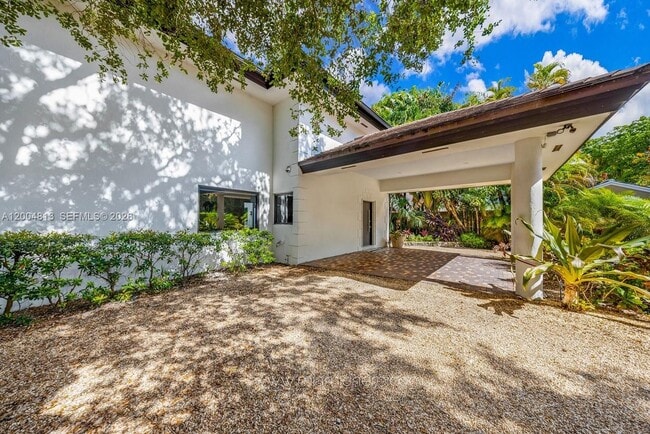 property at 3900 Douglas Rd