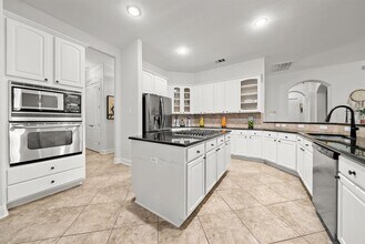 122 Sebastians Run in Austin, TX - Building Photo - Building Photo