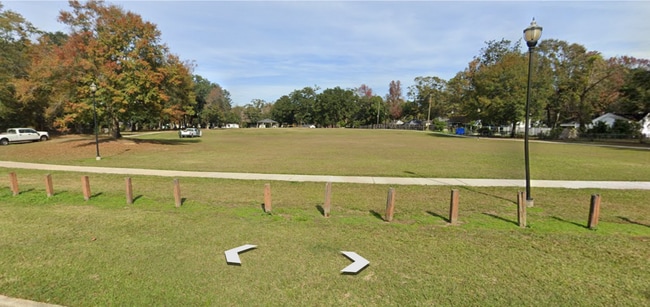 2855 Potter Dr in Mobile, AL - Building Photo - Building Photo