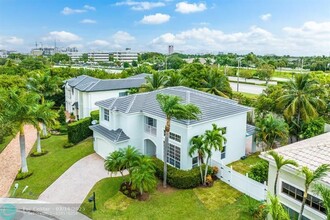 1650 SW 2nd Ave in Boca Raton, FL - Foto de edificio - Building Photo