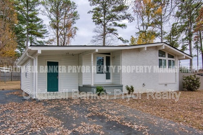 1606 Oaken Trail in Chattanooga, TN - Building Photo - Building Photo