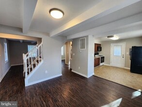 1737 Eastern Blvd in Essex, MD - Building Photo - Building Photo