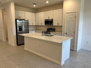 5210 Ferndale Aly in St. Cloud, FL - Building Photo - Building Photo