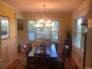 442 River Rd in Saint James, NY - Building Photo - Building Photo