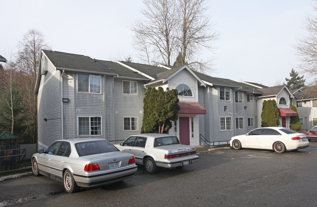 Longfellow Creek in Seattle, WA - Building Photo