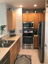 1308 Carlyle Park Cir in Littleton, CO - Foto de edificio - Building Photo