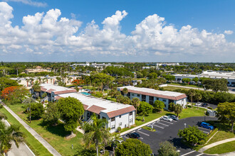 55 Tropic Isle Dr in Delray Beach, FL - Building Photo - Building Photo