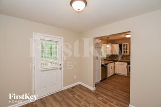 24 Arbor Way in Dallas, GA - Foto de edificio - Building Photo