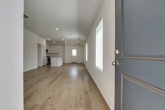 11845 NW 100th St in Yukon, OK - Building Photo - Building Photo