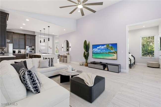 property at 711 91st Ave N