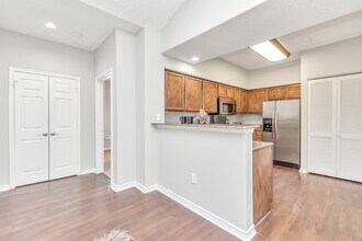 1600 Eldridge Pkwy in Houston, TX - Building Photo - Building Photo