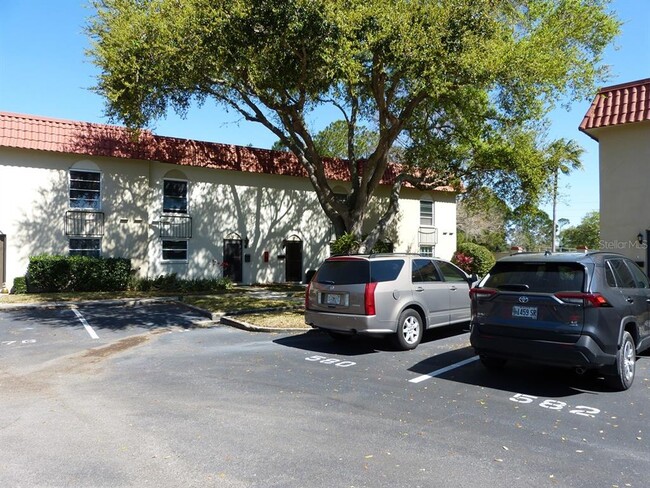 2700 Bayshore Blvd in Dunedin, FL - Building Photo - Building Photo