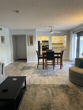 3873 Pompano Dr SE in St. Petersburg, FL - Building Photo - Building Photo