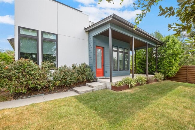 property at 2101 Greenwood Ave