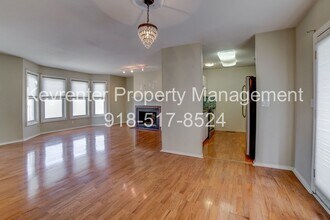 1303 S Lawton Ave in Tulsa, OK - Building Photo - Building Photo