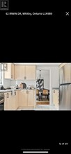 62 Irwin Dr in Whitby, ON - Building Photo - Building Photo