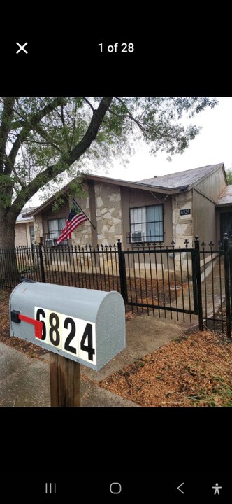 6824 Oldham Dr in San Antonio, TX - Building Photo