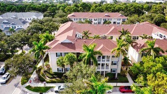 224 Murcia Dr in Jupiter, FL - Building Photo