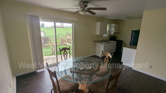 1 James Preston Ct in Parkersburg, WV - Building Photo - Building Photo