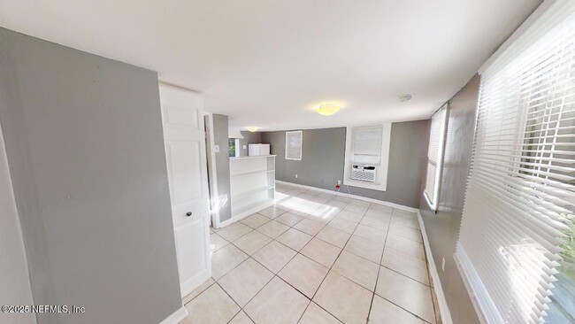 property at 1414 Ingleside Ave