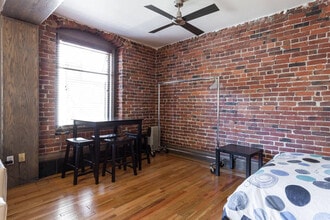 777 Burrard St in Vancouver, BC - Building Photo - Building Photo