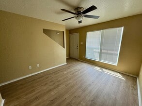 4402 Jeff Scott Dr in Killeen, TX - Building Photo - Building Photo
