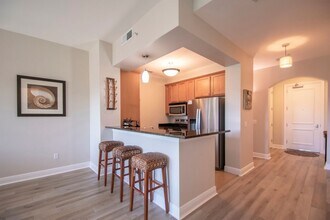 8000 Via Sardinia St in Estero, FL - Building Photo - Building Photo