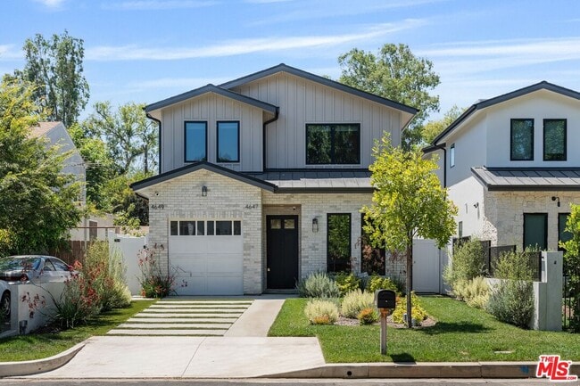 property at 4647 Morse Ave