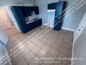 1113 Leboeuf St in New Orleans, LA - Building Photo - Building Photo