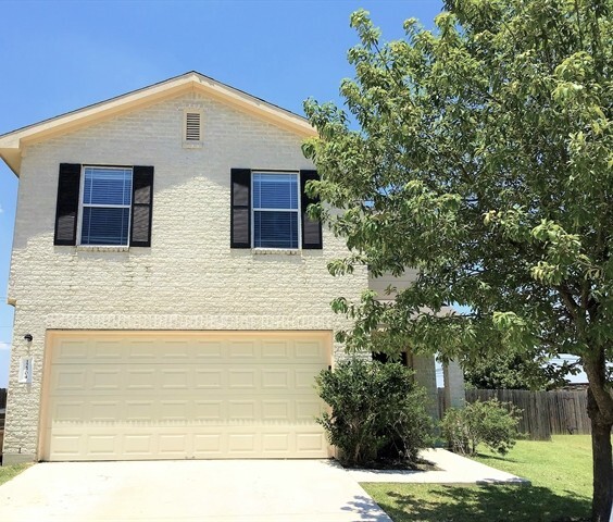 12304 La Guardia Ln in Del Valle, TX - Building Photo