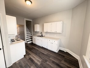 109 S 13th St in Belleville, IL - Building Photo - Building Photo