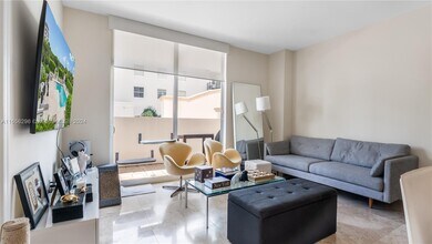 4100 Salzedo St, Unit 414 in Coral Gables, FL - Building Photo - Building Photo