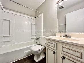 1350 Kendall St SE in Grand Rapids, MI - Building Photo - Building Photo