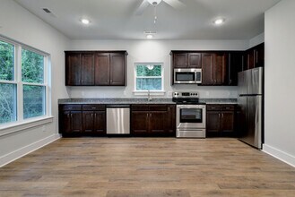 134 Magruder Ave in Williamsburg, VA - Building Photo - Building Photo