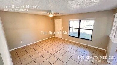 5520 Charleston St in Orlando, FL - Building Photo - Building Photo