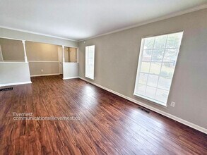 976 Ridgewood Cir in Birmingham, AL - Building Photo - Building Photo