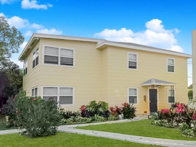 509 6th Ave N in Lake Worth Beach, FL - Building Photo - Building Photo