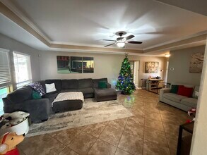 7137 Cano Ln in Corpus Christi, TX - Building Photo - Building Photo