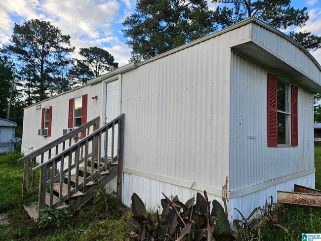 property at 10 Coosa Cv Ln