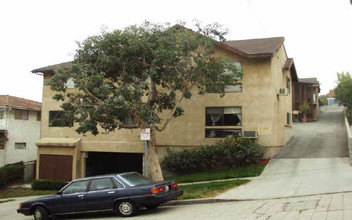 4023 Sunset Dr in Los Angeles, CA - Building Photo - Building Photo