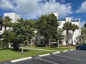 1605 US-1 in Jupiter, FL - Building Photo - Building Photo