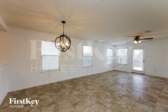 15403 Daystar Pass in San Antonio, TX - Building Photo - Building Photo