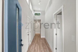 42740 Jefferson St in Fremont, CA - Foto de edificio - Building Photo