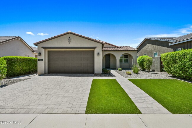 17163 W Thousand Oaks St in Surprise, AZ - Building Photo - Building Photo