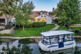 3811 Bowsprit Cir in Westlake Village, CA - Building Photo - Building Photo