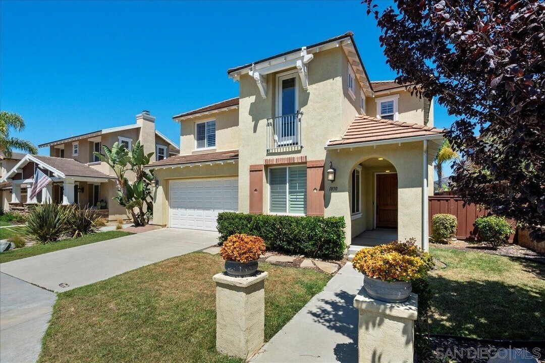 1850 Sheridan Way in San Marcos, CA - Building Photo
